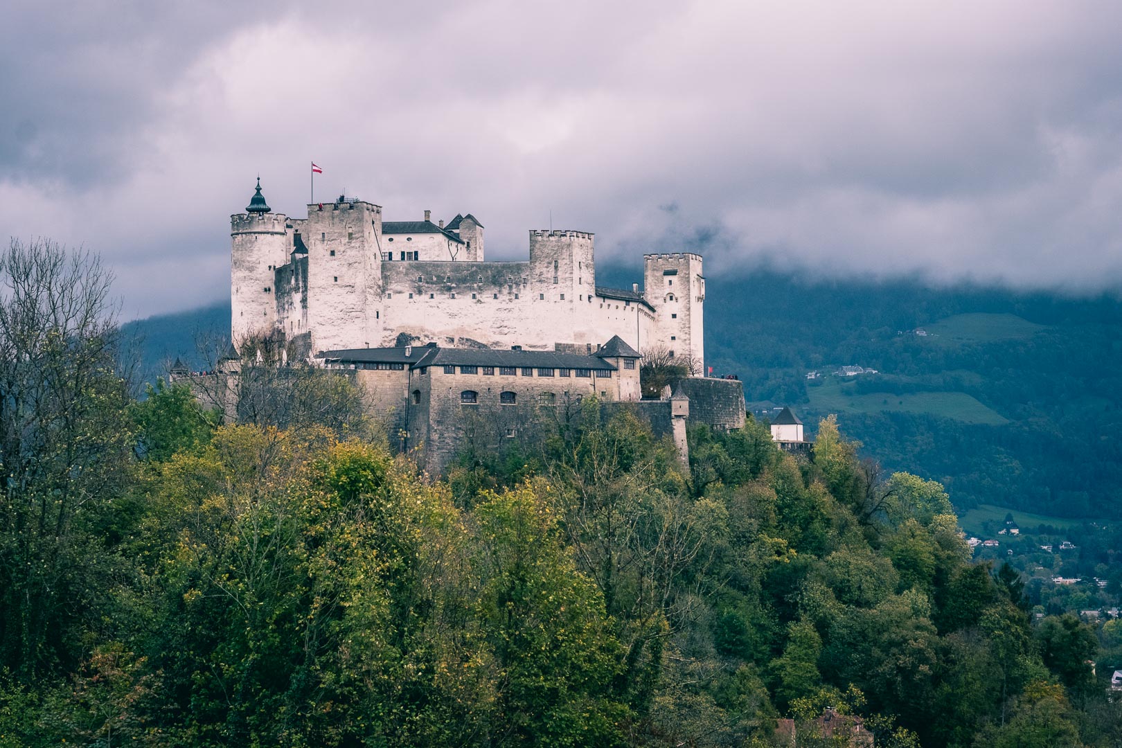 Richterhöhe View to Hohensalzburg Fortress Gerhard Reus taking a Selfie in the Mirror