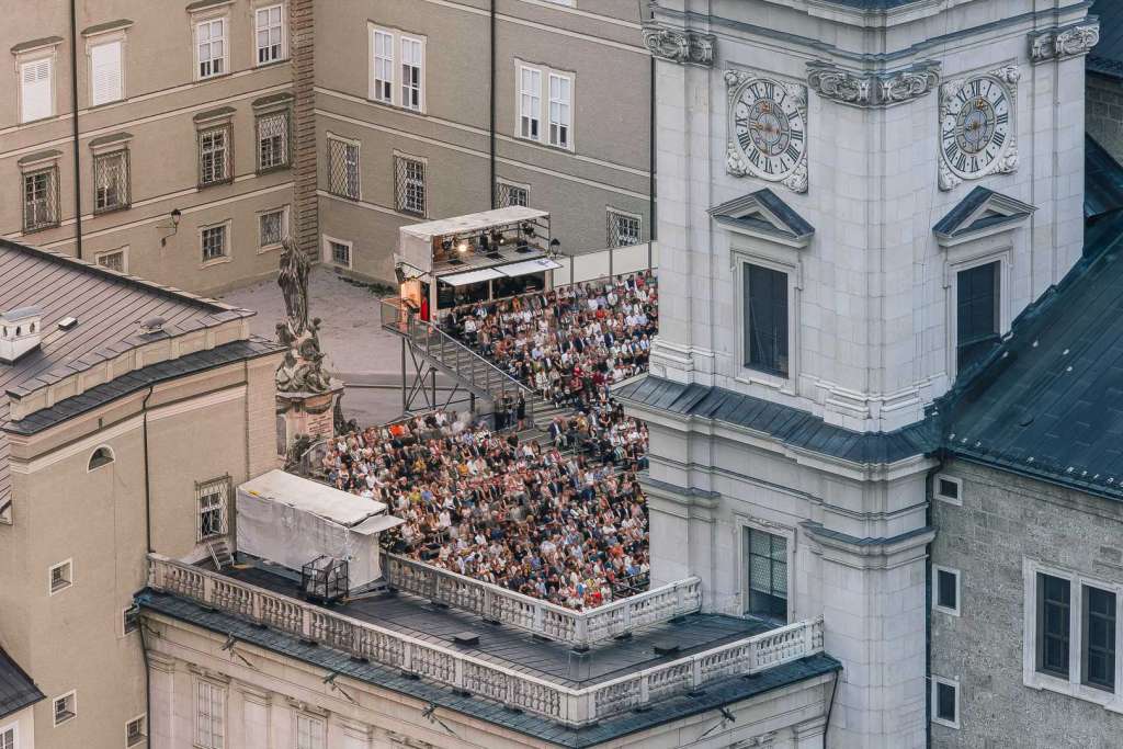 The stage for the Jedermann theater at the Cathedrals square