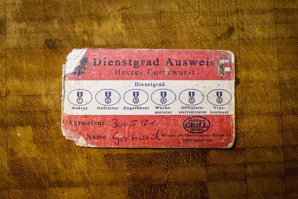 Heeres Currywurst Dienstgrad Ausweis vom Salzburger Grill Imbiss