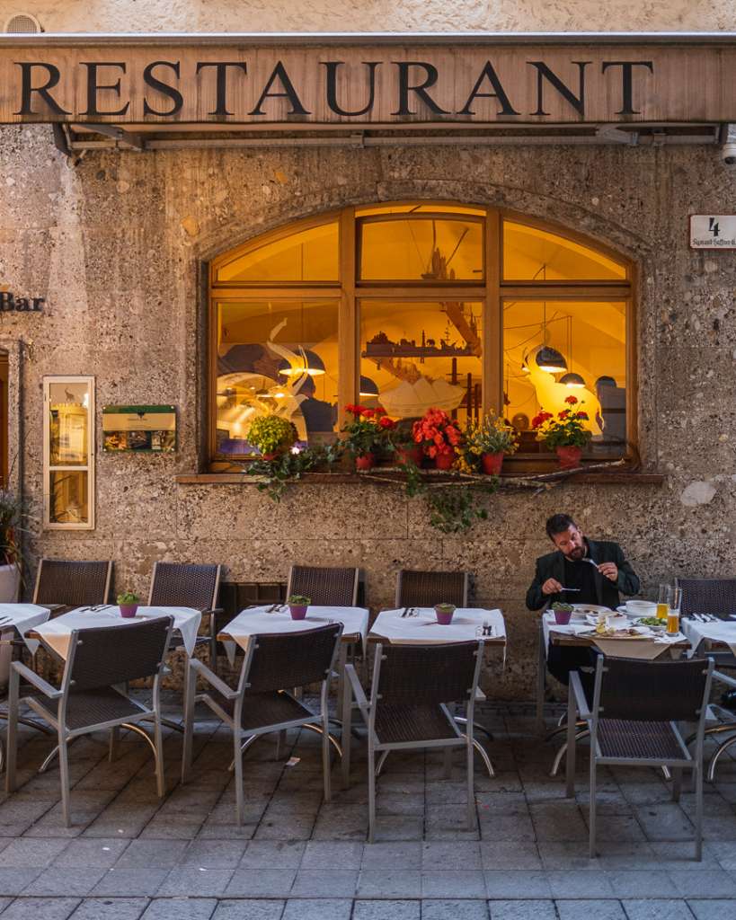 Gerhard Reus at Restaurant in Salzburg