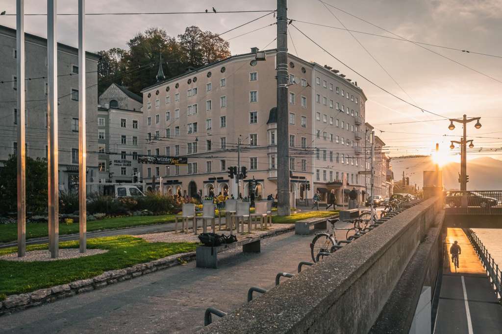 Punto de encuentro del Free Walking Tour Salzburg junto al Staatsbrücke