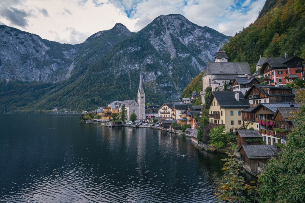 Hallstatt Lake View Photo Spot